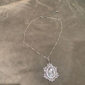 🌸necklace and chain with pendent 🌸